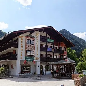 Koenigsseer Hof Szálloda
