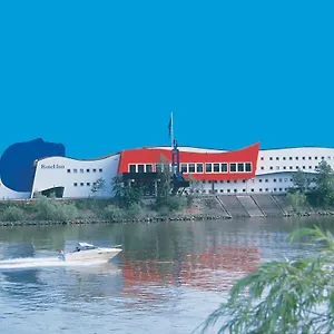 Rotel Szálloda